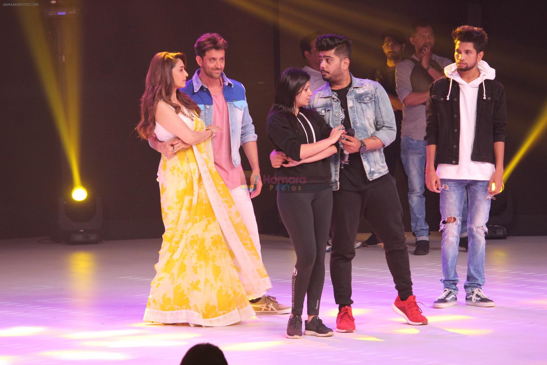 Dance Deewane Season 2 Hrithik Roshan Full Episode Hrithik Roshan, Madhuri Dixit on the sets of colors Dance Deewane in